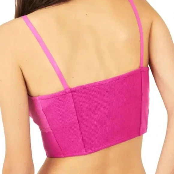 Free People Have My Heart Cami  🙌🏻✨⏰💭🤝⌛️ Eyelet Detail & sweet button detail - Picture 4 of 15